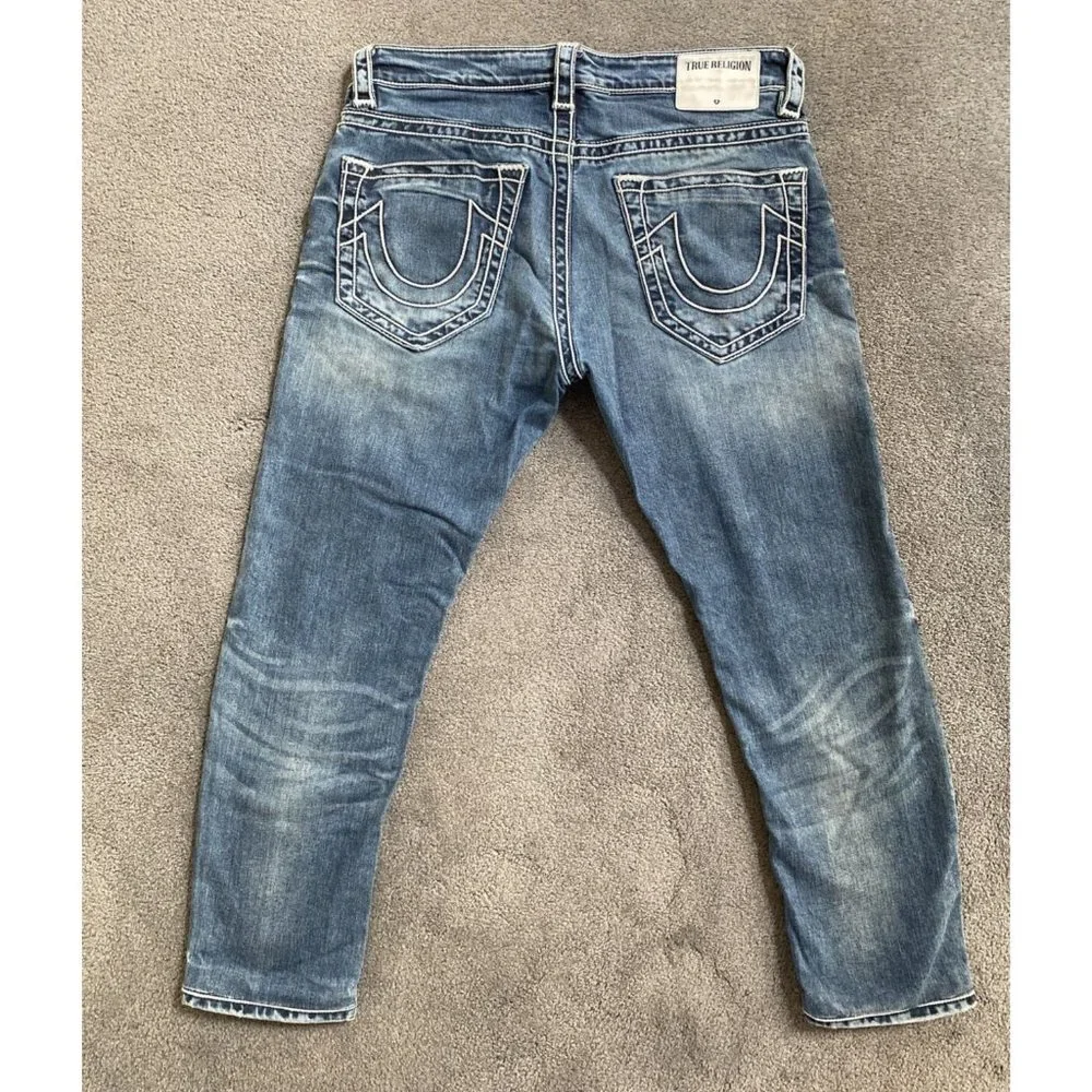True Religion 28 Mid Rise Slim Cropped Light Wash Blue Jeans T Stitch y2k 29 - Picture 9 of 14
